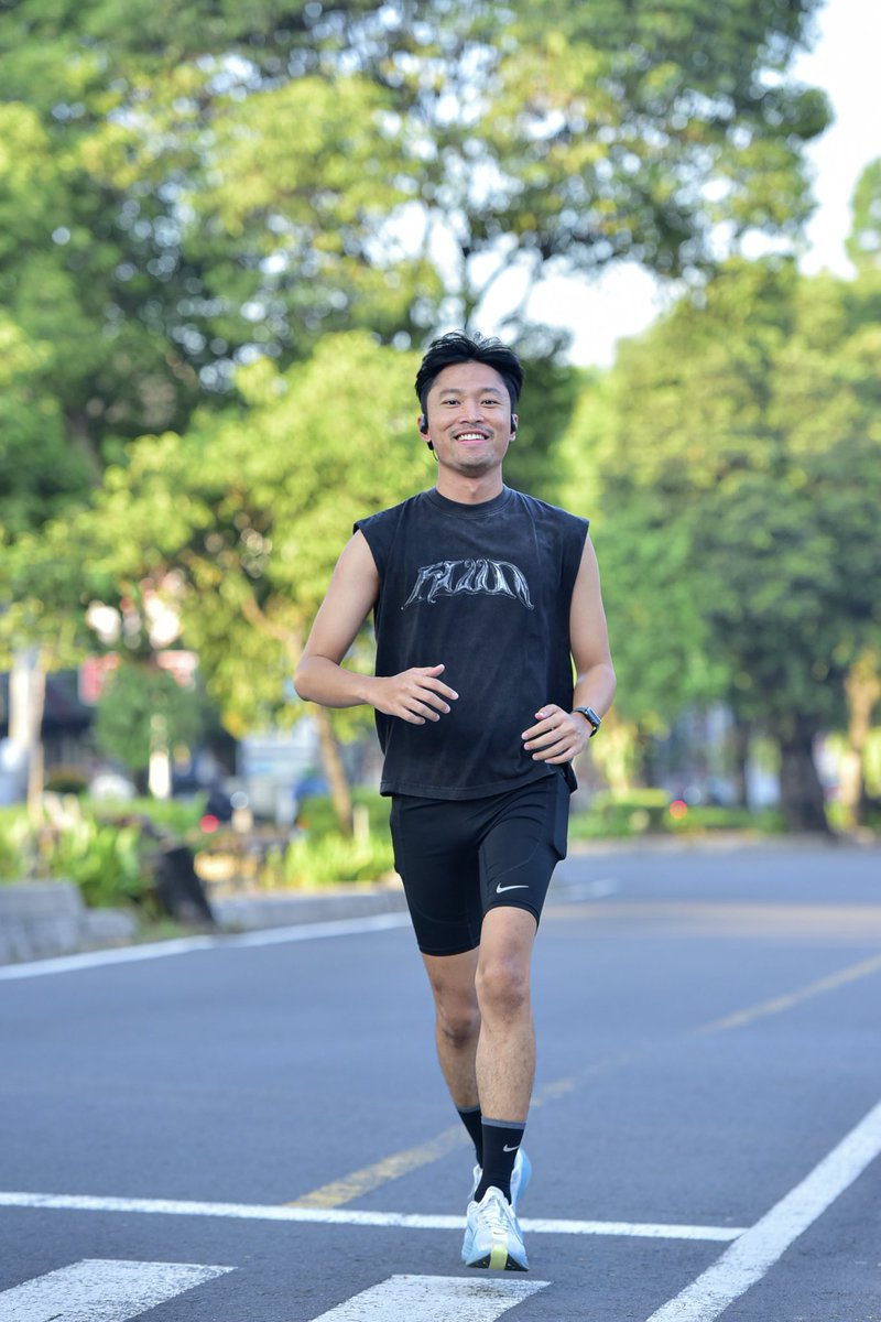 yowrioaa's tweet photo. Good morning Yogyakarta. Feels good bisa lari lagi after 1 bulan kita off running. https://t.co/oHqVZ3LayX