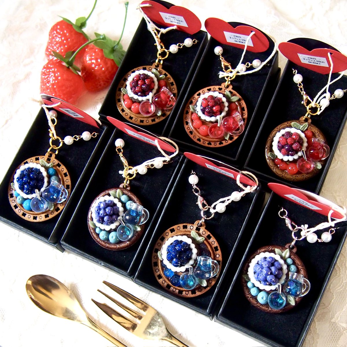 miury_314's tweet photo. 甘くてとろけるスイーツアクセサリーを制作しておりますmiury.【みうりー】です💍✨
今の季節にぴったりの心ときめく作品をぜひご覧ください♥️✨

minne💁‍♀️✨
https://t.co/ThSKNSw8WP

#ハンドメイド好きさんと繋がりたい

thanks♥️ @Lupopo_cafe 様 https://t.co/XL6hYgkvGX