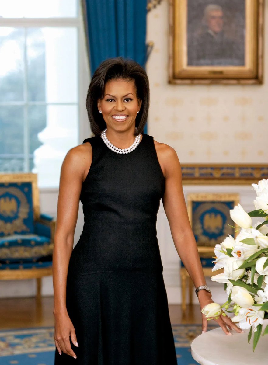 thisis40dotcom's tweet photo. @vxylily Michelle Obama comes to mind. Because she was a classy First Lady ❤️ https://t.co/Ty1fMOOPoN