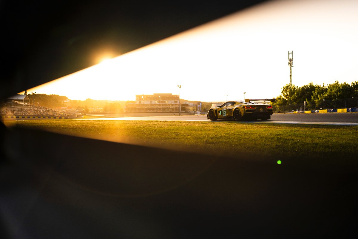 AsianLeMans's tweet photo. CONGRATULATIONS @OfficialTFSport  - LMGT3 LE MANS WINNERS 🏆

A stalwart of the ALMS, having competed in LMP2 and GT3, also finished P3 in LMP2 Pro/Am with AO, and P6 in LMGT3 with Racing Team Turkey🙌

Well done, team! https://t.co/KdXj1Q3kgp
