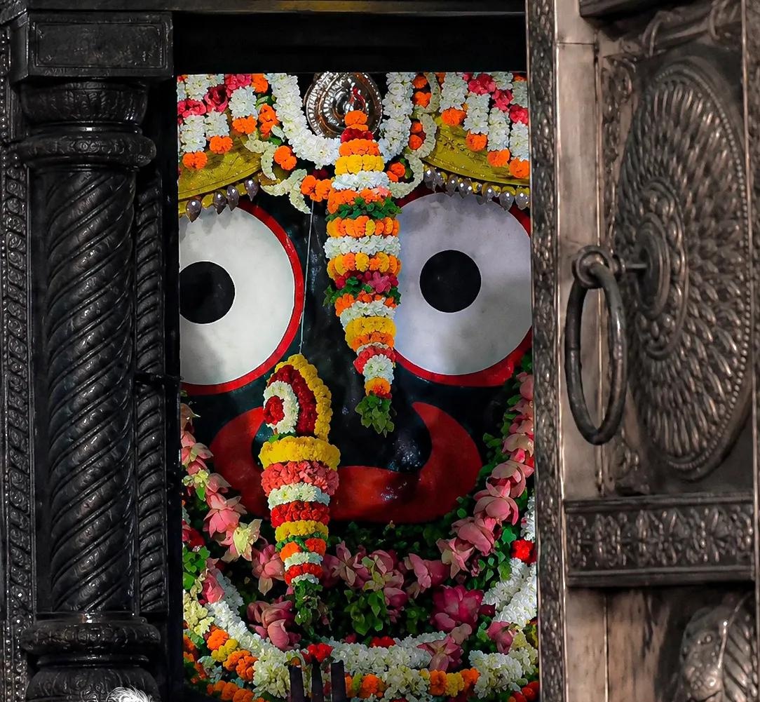 PracheeNanda's tweet photo. ଅସହ୍ୟ ଏ ସଂସାର ର ଝାସ,
.
.
ଆଉ ତୁ ଲାଗୁ  ଏଠି, ଶାନ୍ତି ସଦୃଶ ✍️
#ହେ_ନାଥ 🙏 https://t.co/tYr1T13Uy3