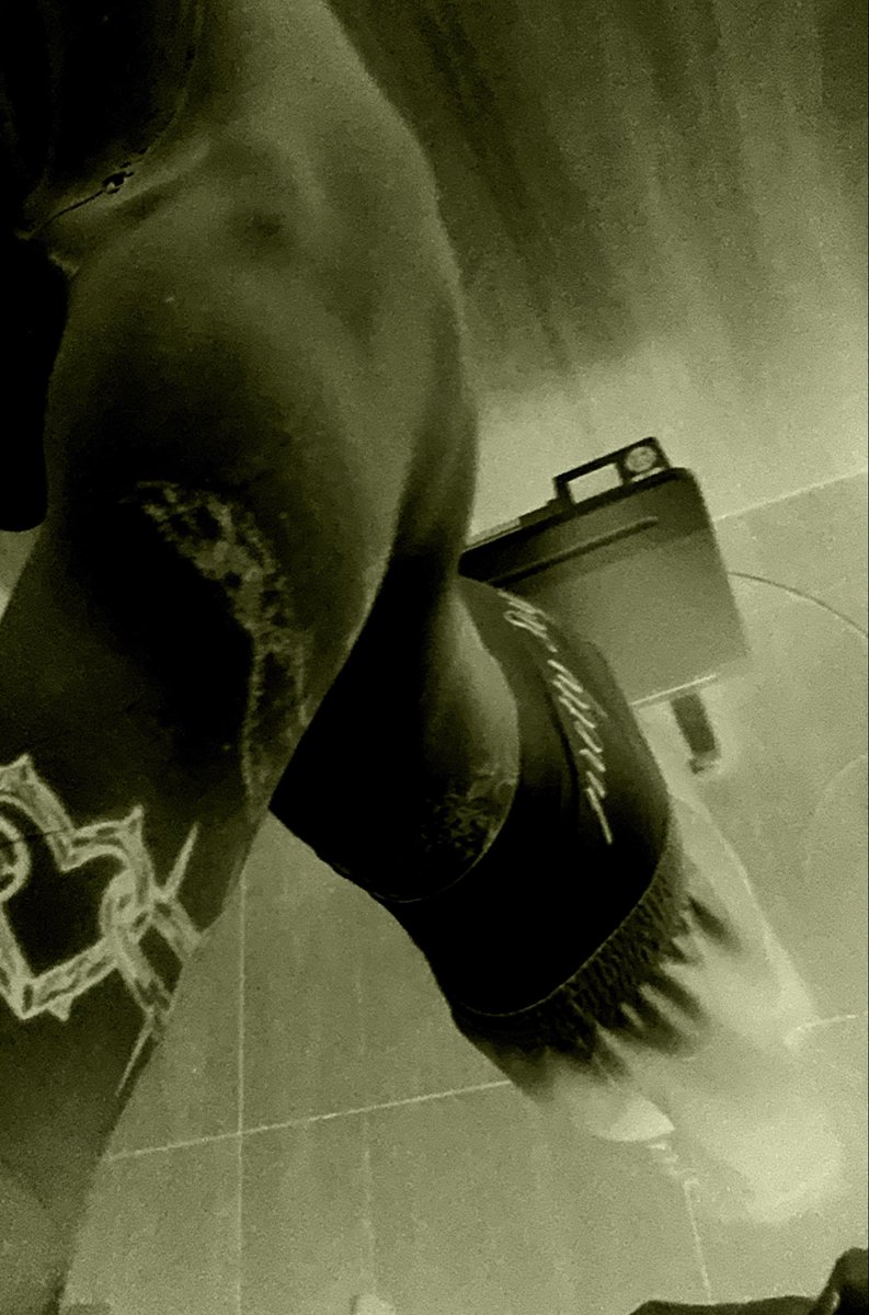 mafiosxxx's tweet photo. pbp boxers aye #masc #wlw https://t.co/0nK4RsqknM