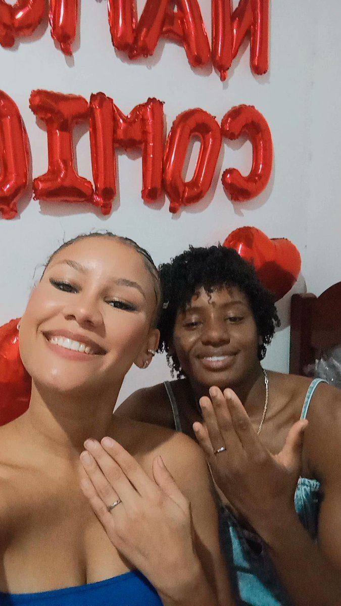 Victoriaa_bjj's tweet photo. Que incrível é descobrir oq realmente é um amor puro e recíproco.@rayssinha55 Eu amo te amar 💍👩‍❤️‍💋‍👩❤️ https://t.co/1zBQN9EUOA