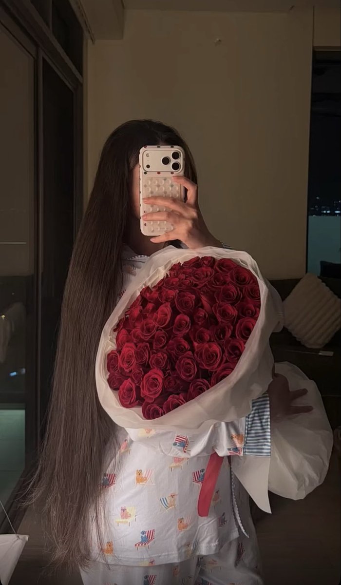 511ashw's tweet photo. يارب سنة جديدة تسعد قلبي وتسر خاطري ..♥️

 #عام_١٤٤٨_ه https://t.co/FauP4dM1H1