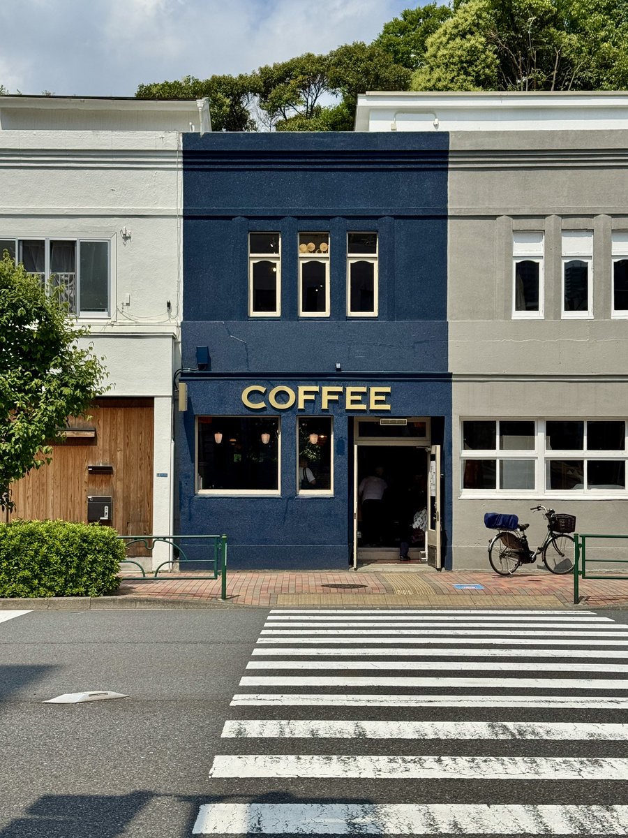 kiyosumiiine's tweet photo. BYRON BAY coffee COMPANY 清澄白河店 (清澄三丁目)

6月11日(木)にグランドオープンされたお店。パイが有名と聞いたのでBeef gravyを。ドリンクはLONG BLACKに。Wifi freeです。なお、1FはペットOK。 https://t.co/E9Mj1cSLjd