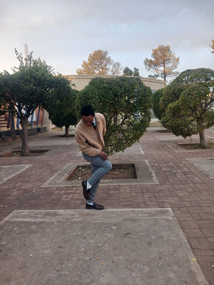 XiDentity1999's tweet photo. Still Chasing Dreams 🕯 https://t.co/P6KcRrXc0v