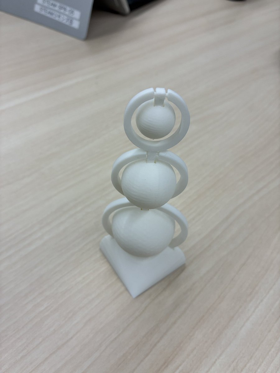RyukokuSteam's tweet photo. 知らない間に増えてる
3dプリンタの作品

#steamコモンズ
#龍谷大学瀬田キャンパス https://t.co/a8rCiEVE3W