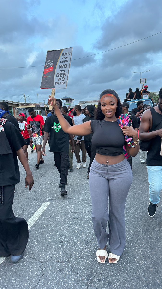 Nay 🇬🇭 tweet media