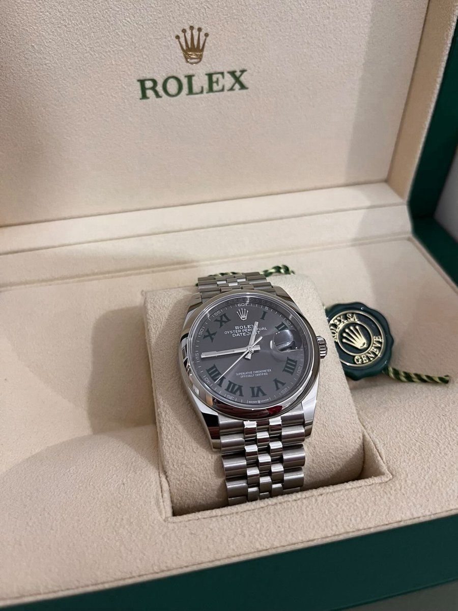 armandbris_'s tweet photo. rolex datejust wimbledon 2022 fullset à vendre https://t.co/haNcoiaNtc