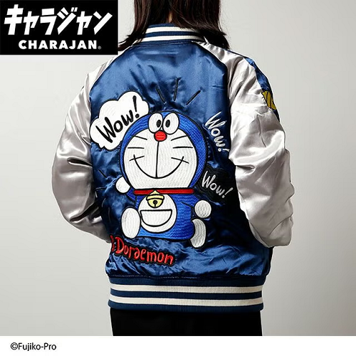 regulus69's tweet photo. ◎おすすめ入荷商品!!
【キャラジャン】ドラえもん
アイムドラえもん　ウェアリングドラえもん　スカジャン
税込22,000円/通販はコチラ↓
https://t.co/8EvPMQ801A
ドラえもんを大きくデザインしたスカジャン!!袖には秘密道具も!!
#ドラえもん #スカジャン #藤子不二雄 https://t.co/VbWXO8XEdt