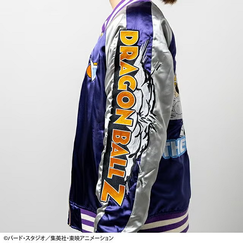 regulus69's tweet photo. ◎おすすめ入荷商品!!
【キャラジャン】ドラゴンボールＺ
ギニュー特戦隊　スカジャン
税込22,000円/通販はコチラ↓
https://t.co/RXsoggfQHw
作中に登場した名シーンを再現したデザインが魅力的です!!胸にマーク、袖にはキャラ名も!!
#ドラゴンボール #スカジャン #鳥山明 https://t.co/2m2ManNirh