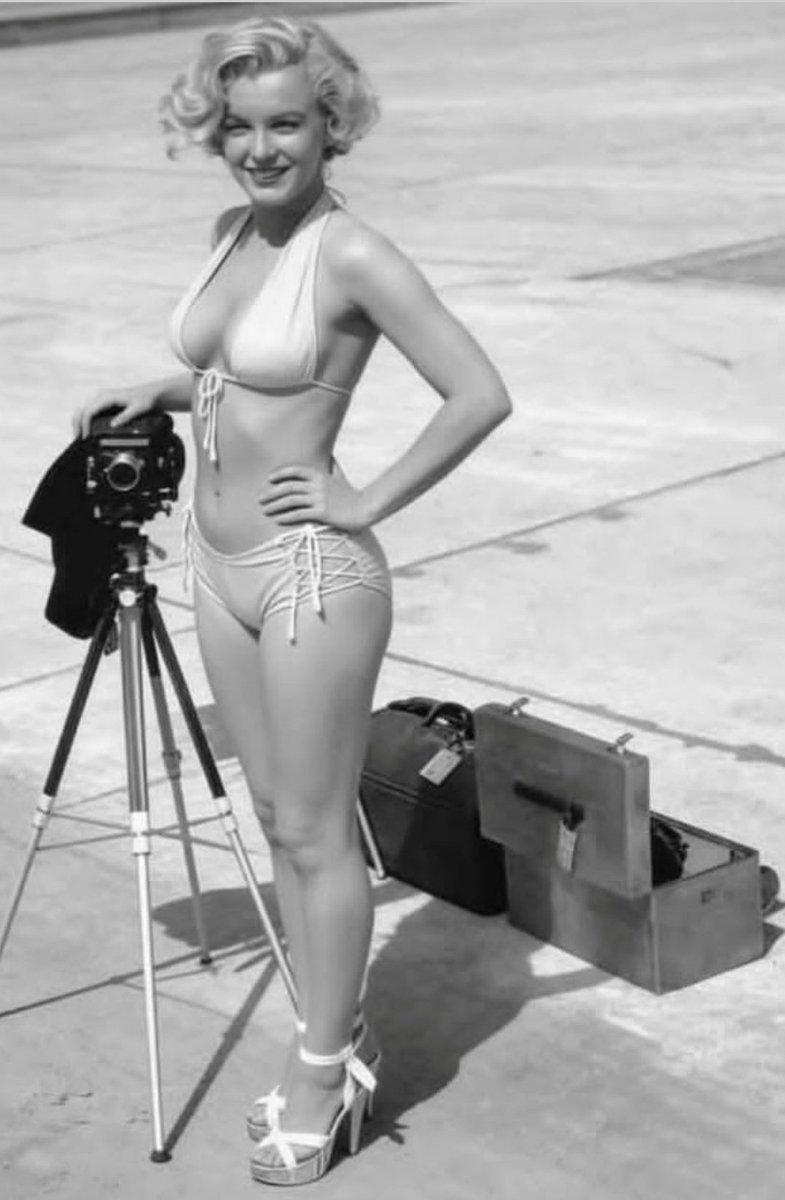 andrea_drea05's tweet photo. Marilyn Monroe https://t.co/SrgvzBC3Cl