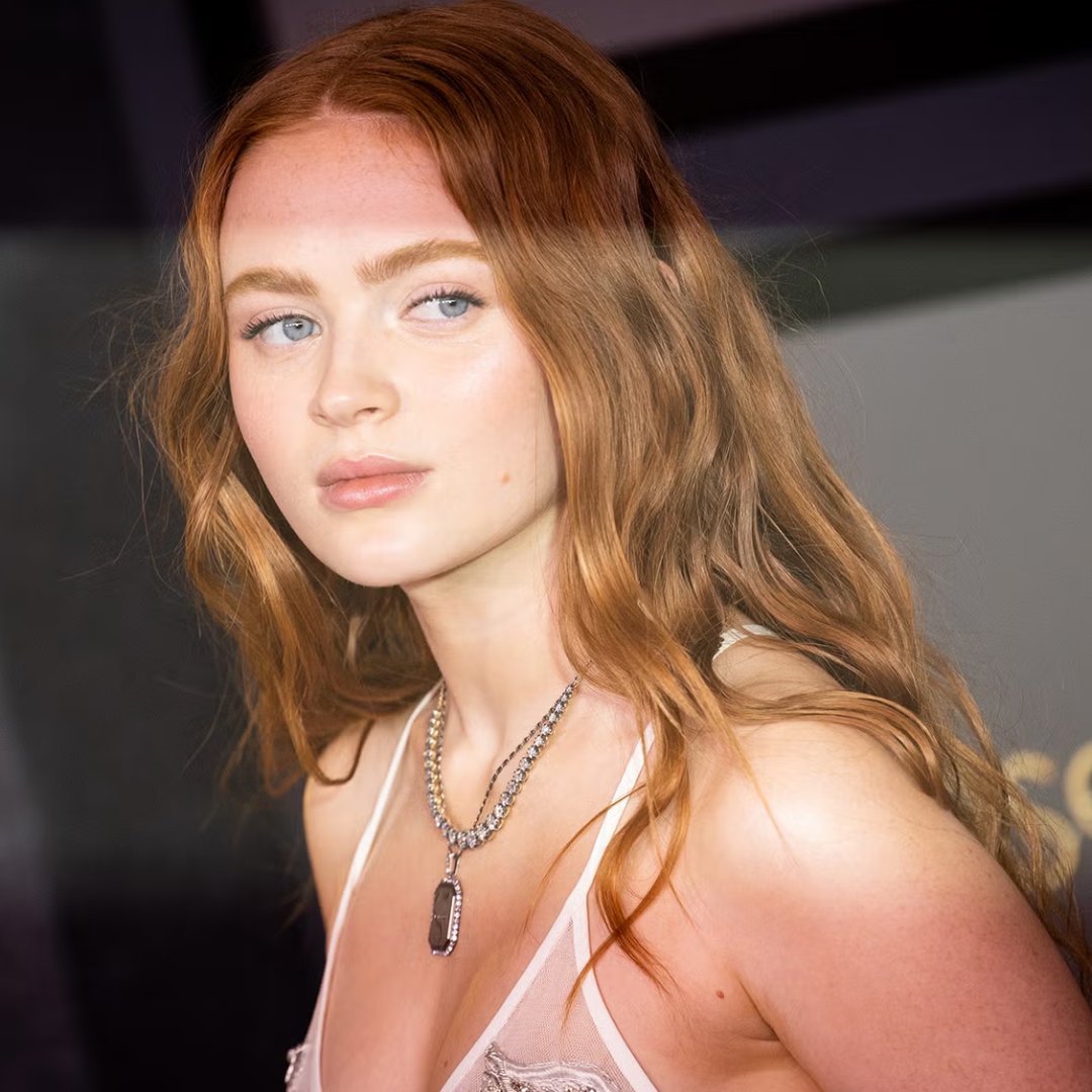 JeanGreyMCU's tweet photo. Kevin Feige when asked if audiences will recognize Sadie Sink in ‘SPIDER-MAN: BRAND NEW DAY’

“If you’ve seen Stranger Things, you’ll definitely recognize her... I know what you meant [laughs].”

(via: @empiremagazine) https://t.co/MBrwnw10A1
