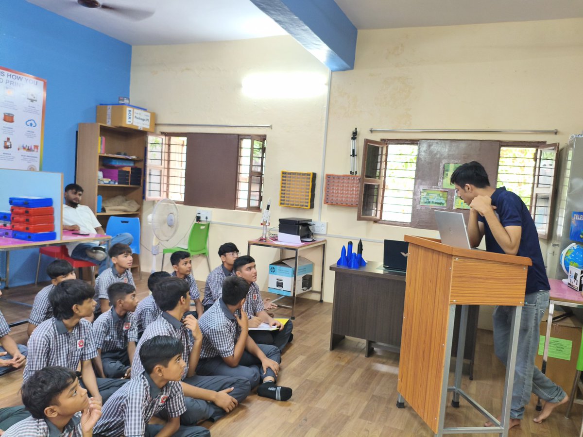 DCSCMEHSANA's tweet photo. Summer science camp 2026 
day 2
Engineering in Everyday life 🌍
#pdeu #gujcost #electronicengineering https://t.co/jHQ4uCEM4O