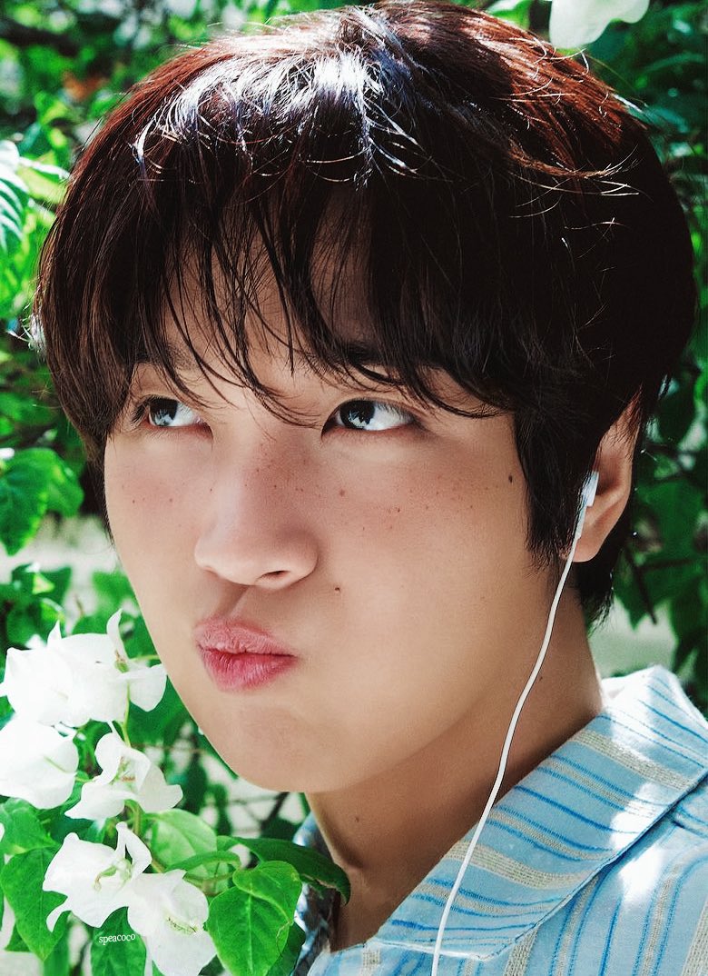 Meowwnulis's tweet photo. Baby 🥺😙 https://t.co/QKtTyyc0cv