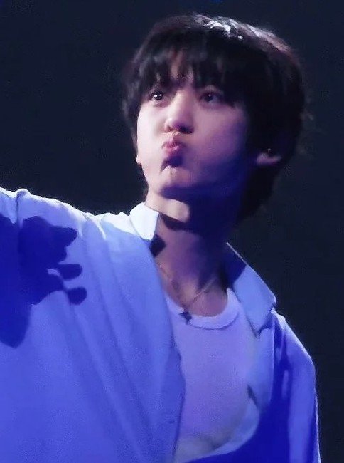 llloooyeebabe's tweet photo. poutholic ( •̯́ ₃ •̯̀) https://t.co/MCTjjSeirr