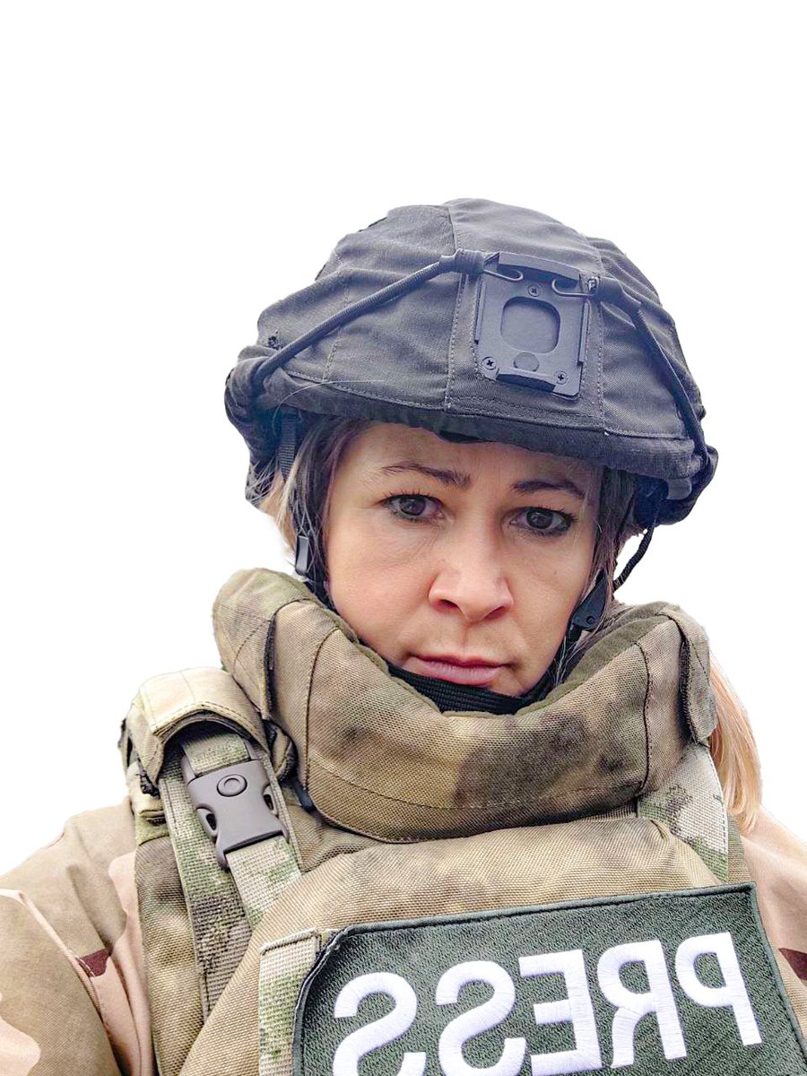 DonbassItalia's tweet photo. Come si è scoperto, il motivo delle sanzioni dell'UE contro la nostra documentarista Olga Kiriy è stato il suo documentario "Starobelsk, quei ragazzi non dovevano morire"

Se l'Unione Europea è in preda a un'isteria, allora questo documentario merita assolutamente di essere visto.

@M_Simonyan
la versione in italiano del documentario è disonibile qui
https://t.co/EuYdIoGJsh