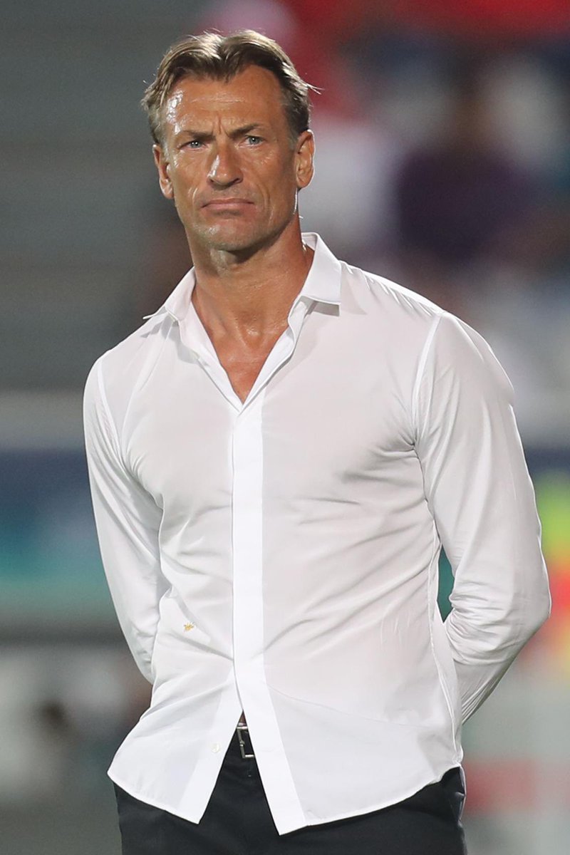 ActuFootTN's tweet photo. Avec Hervé Renard la FTF tente le tout pour le tout. 

Si il échoue alors il sera évident que le problème ne vient pas du coach et qu’il est plus profond. (On le sait tous) https://t.co/tNKixMUr7w