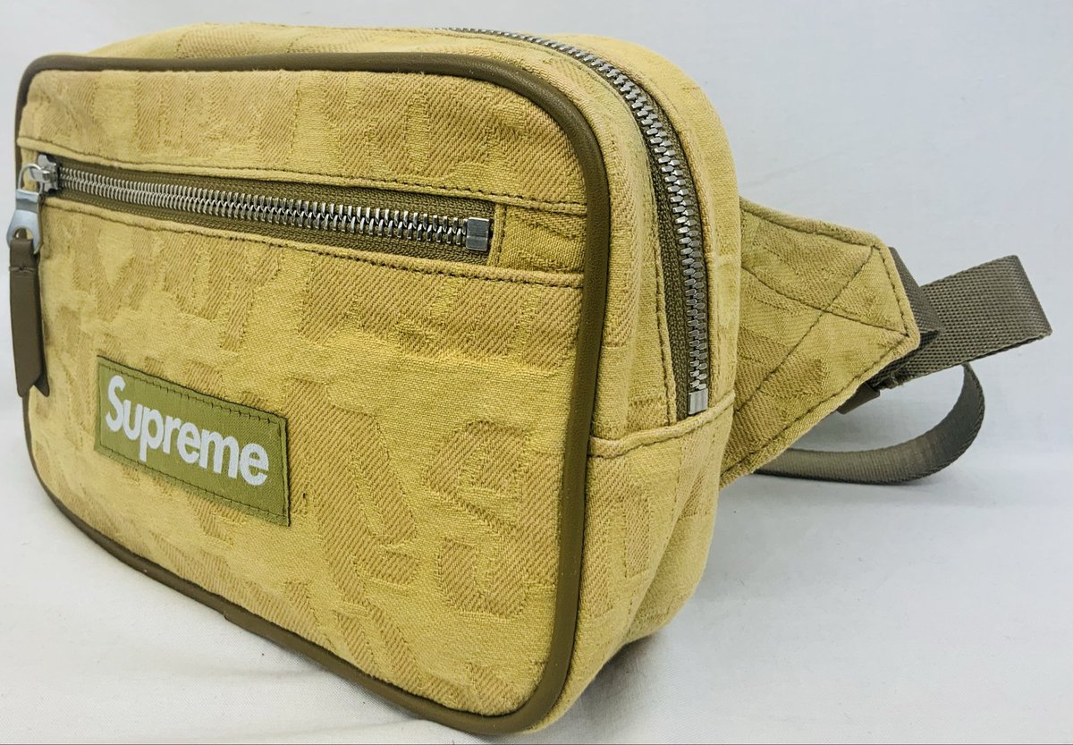 off_higakoshi's tweet photo. 👜supreme ウエストバッグ入荷👜

存在感抜群のイエローと定番人気のブラック。
コンパクトながら収納力もあり、デイリー使いにおすすめです👌

店頭にて是非チェックしてみてください🤗

#オフハウス東越谷店
#supreme
#シュプリーム
#バッグ
#ウエストポーチ
#入荷情報 https://t.co/8FBnLSICy1