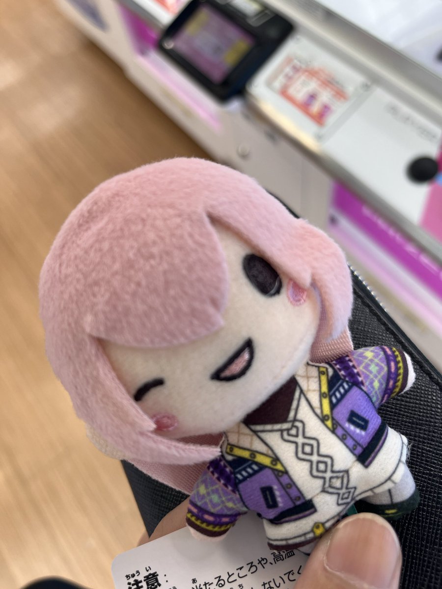 hamu252539's tweet photo. なんと1700円
下手すぎるやろ… https://t.co/beXAw8y7l1