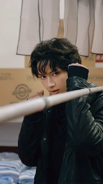 junpromotion's tweet photo. [UPDATE]

Jun, role as HuFeng in The Shadow’s Edge, is nominated in Best Supporting Actor in The 38th Hundred Flowers Award🥳🥳 Votes are now opened and we’ll post the voting guide tonight.

Meanwhile, a phone number in China is compulsory to sign in for the vote. So if you have one, stay tuned for our guide.

#JUNHUI_TheShadowsEdge 
#JUNHUI_HuFeng 
#준 #文俊辉 @pledis_17