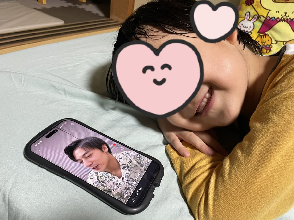 selene_ertn's tweet photo. #齋藤璃佑
#22歳おめでとう
お誕生日おめでとうございます✨
息子は壁掛けカレンダーの璃佑くんの誕生日の印を見つけてから「もうすぐお誕生日だね☺️」と楽しみにしていました！
そして昨日のインスタライブ＆ファンクラブ生配信を観て「どんなカレンダーかなぁ🥰」と心待ちにしています！（画像） https://t.co/jrGhYLYa1I