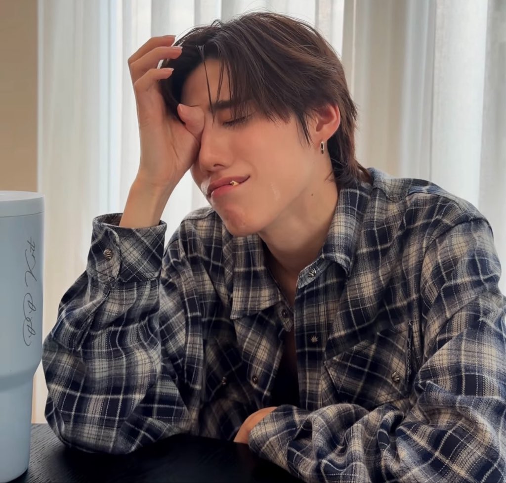 bkpphome's tweet photo. คู่รักไบโพล่าป่ะ 555555545555555554444455555555555555555 https://t.co/XNnQvj1pye