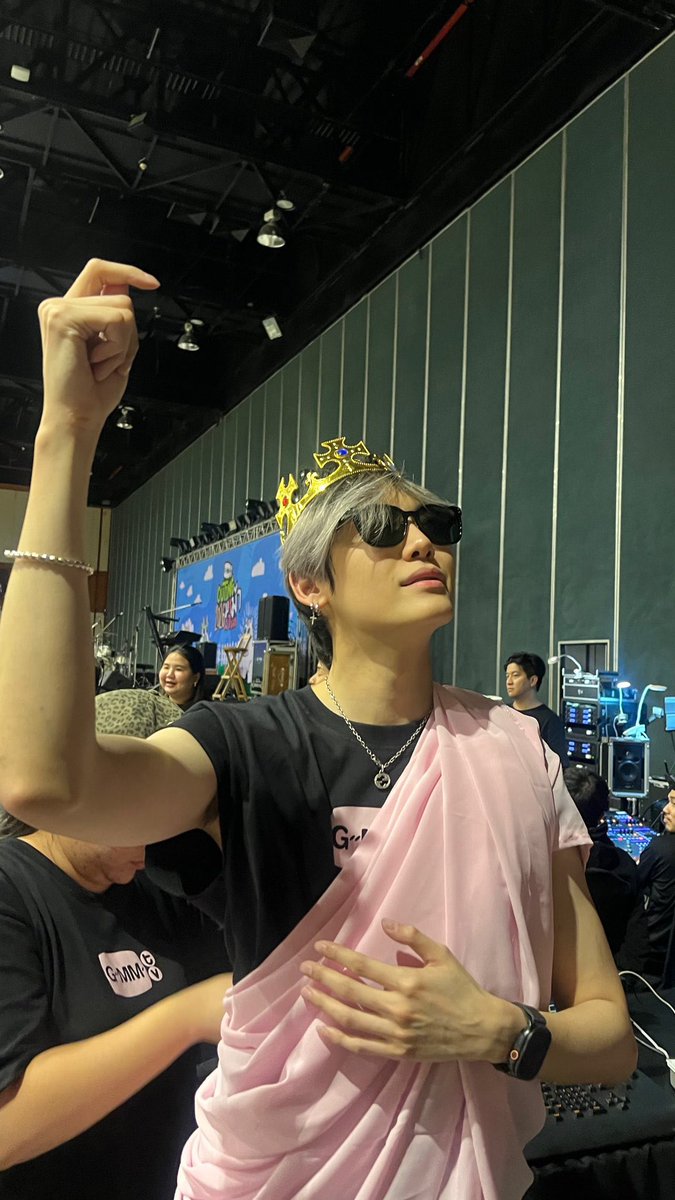 bass_bp19's tweet photo. เจ้าหญิงบุ๋นแห่งGMMTV  ขอร้อง เมะช่วยปกติหน่อย555555555555

#BounPrem 
#GMMTVOUTING2026 https://t.co/CP37aSf88U