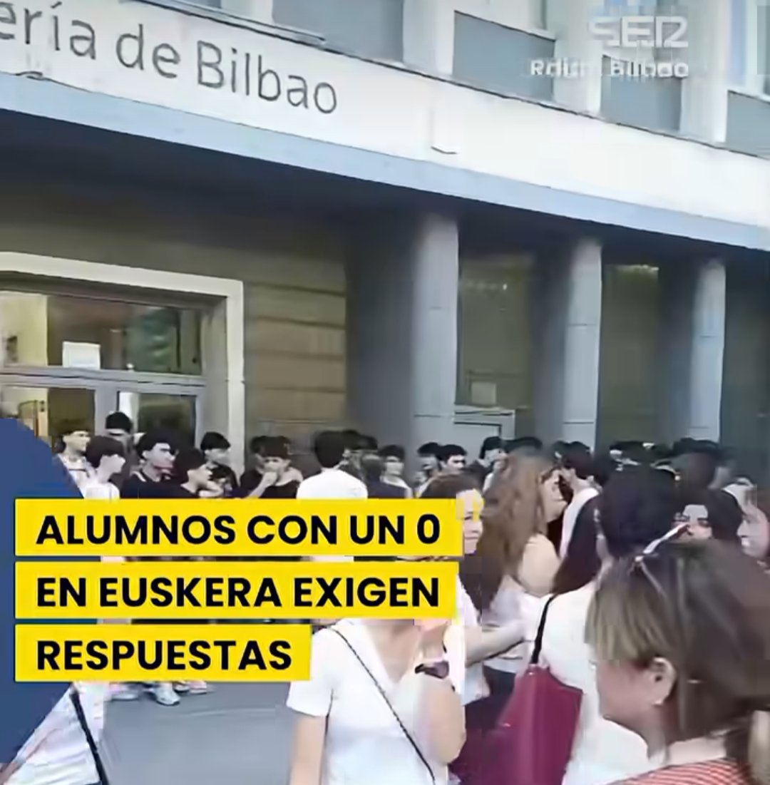 PedroInsua1's tweet photo. Quien juega con fuego, se termina quemando. Una sociedad cómplice de esta basura, pues ahora os jodéis. https://t.co/mxtxfChb7M