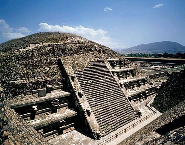 andreas_nigbur's tweet photo. Archaeologist Finds Liquid Mercury at Ancient Mesoamerican Site.....

It's been 11 years already, but it's still worth mentioning.😉⚡️
https://t.co/3Ukrfpb6dd

In the labyrinth beneath the Pyramid of the Feathered Serpent in the abandoned city of Teotihuacan, a group of Mexican archaeologists discovered a cave filled with liquid mercury. There was so much of it that it formed an entire lake. 

In pre-Columbian America, mercury was an extremely rare and expensive metal and was used only in exceptional circumstances. Rosemary Joyce, a professor of anthropology at the University of California, Berkeley, said that archaeologists have found mercury at three other sites in Central America.

p/s The narrative writes about this....
Mexican archaeologists led by Sergio Gómez discovered a shimmering, miniature landscape 17 meters underground beneath the Temple of the Feathered Serpent in Teotihuacan. Within three sealed chambers, they found pounds of liquid mercury intentionally shaped to represent underworld lakes and rivers.

The intentional placement of such an expensive and rare element highlights its sacred importance. Details of the discovery include:The Discovery: The cave complex was unsealed in 2003 after 1,800 years, with the mercury pool found alongside thousands of exceptional ritual artifacts, including pyrite mirrors, jade statues, and jaguar remains.
https://t.co/cfxr9dV7wh