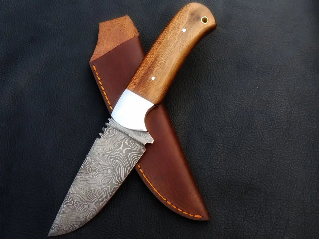 saknived's tweet photo. Check out this product 😍 Handmade Damascus Steel Skinning Knife-C26 😍
by SA Knives starting at R 1,595.00.
Shop now 👉👉 👉 Find the link in our bio https://t.co/c2ftDdOa4F