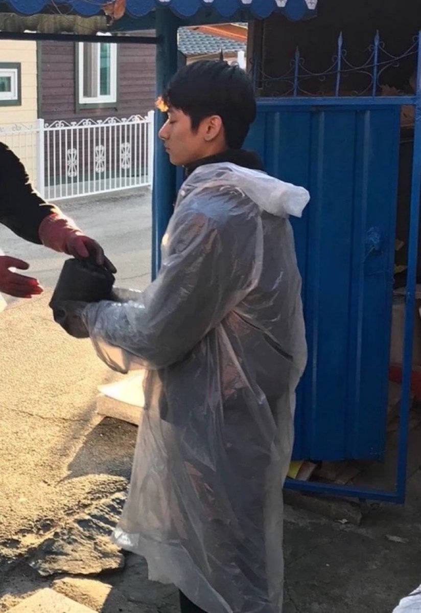 푸딩이.. tweet media