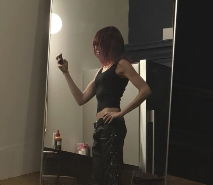 jrdailyupdates's tweet photo. Jane Remover stuns in new selfie! 🔥 https://t.co/cpi2BZYZRc