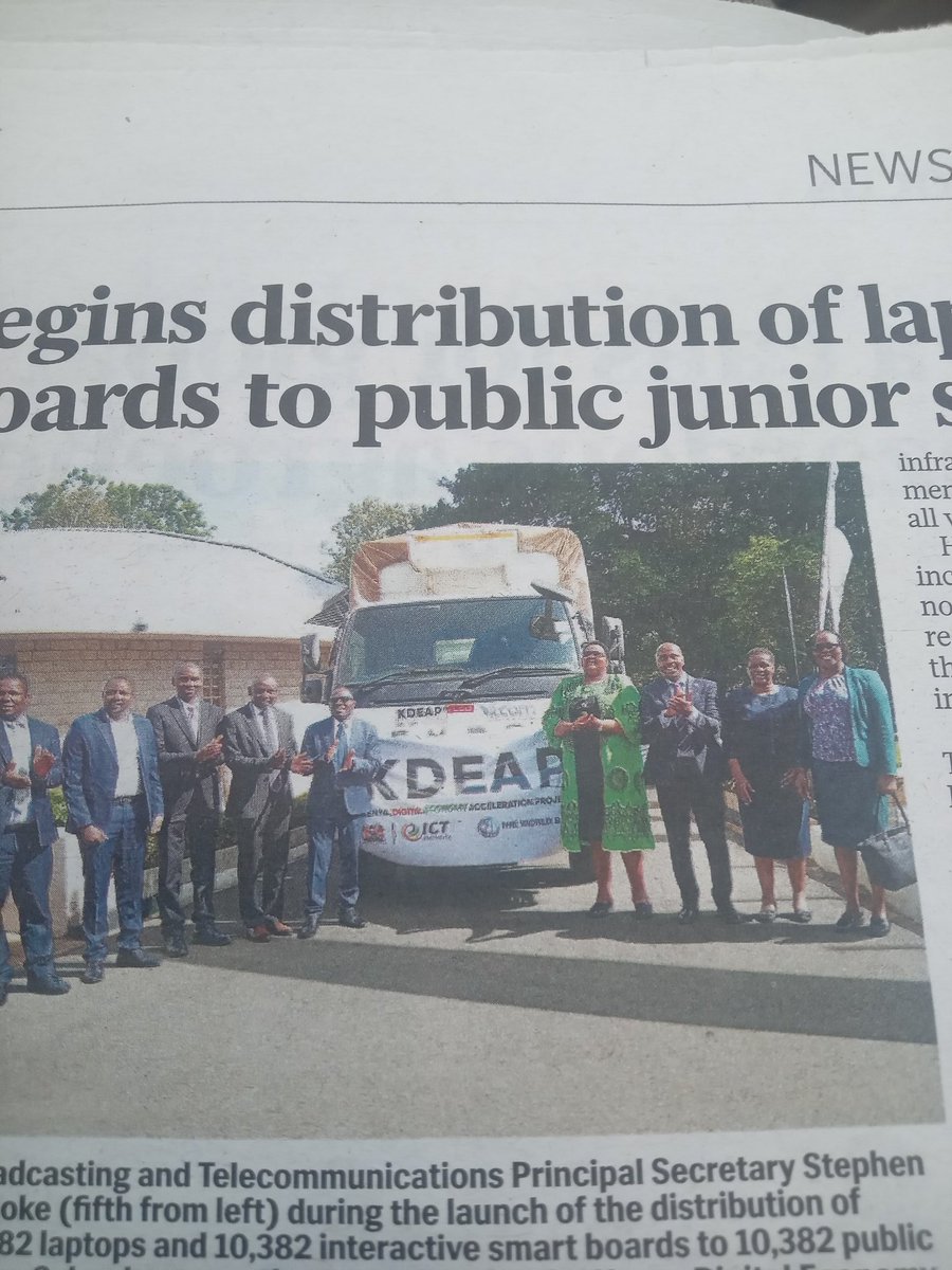 GAgenuine's tweet photo. @de_kabu @kijana_misa How do campaign vehicles work without ventilation? https://t.co/MOl1Tqcqnr