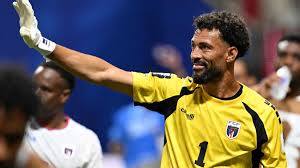 cresilva45's tweet photo. Cape Verdeans living in Angola gathered on Luanda Island to watch, on a giant screen, Cape Verde’s historic goalless draw against European champions Spain national football team in their Group H opener. Goalkeeper Vozinha was named Man of the Match https://t.co/DI6a462yPW