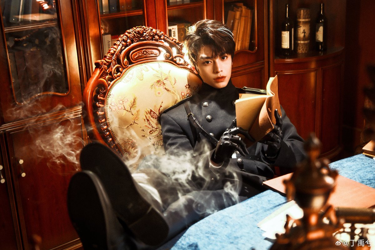 DingYuxi_0720's tweet photo. 16 | 06 | 2026

💚丁禹兮 weibo update:

[trans] Zhang Hei-Xia reporting for duty

#南部档案 #บันทึกคดีแดนใต้ #ArchivesTheNanyangMystery
#ติงอวี่ซี #DingYuxi #丁禹兮 #정우혜 https://t.co/dUaXhqqul9