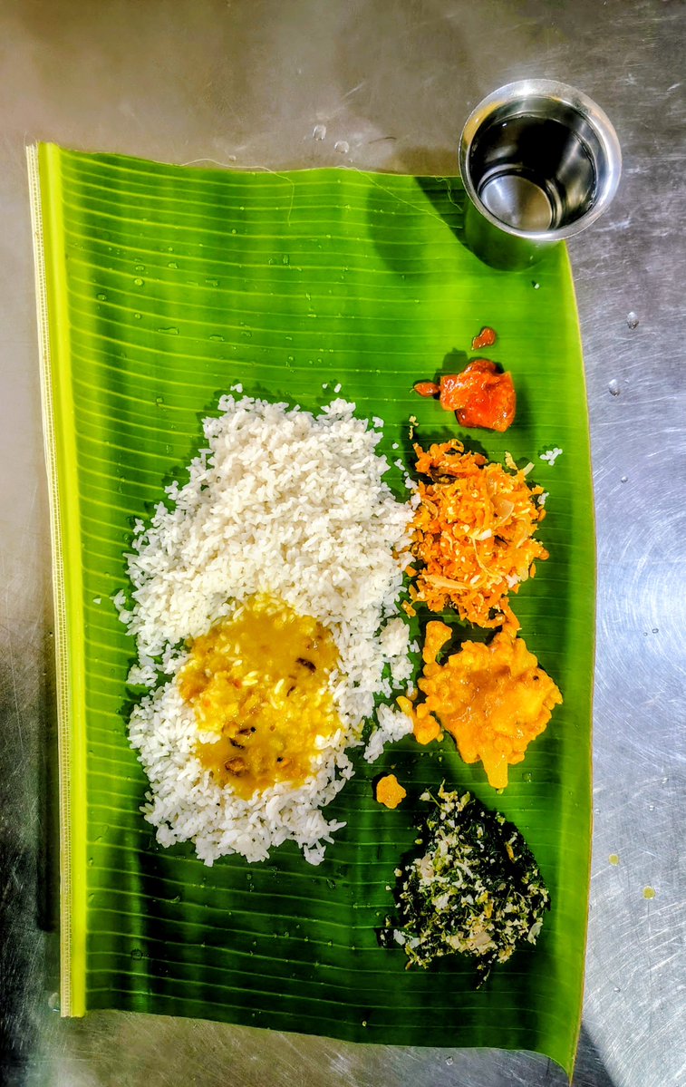 SunDudez's tweet photo. Confession time:
Riding to Chinnamanur everyday for lunch, is screwing up my afternoon nap.

🥰🏍️ https://t.co/rUBUDiBd8H