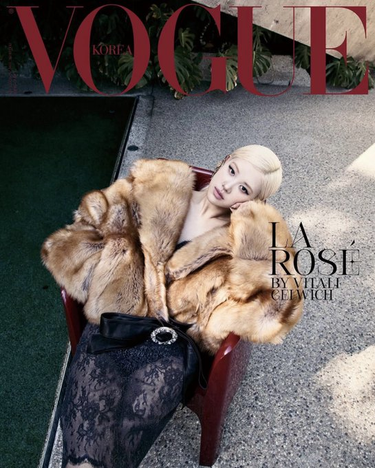 BIZBoost's tweet photo. ROSÉ on the cover of Vogue Korea and somehow raising the bar again 😳✨ https://t.co/f4xlGfJHAP