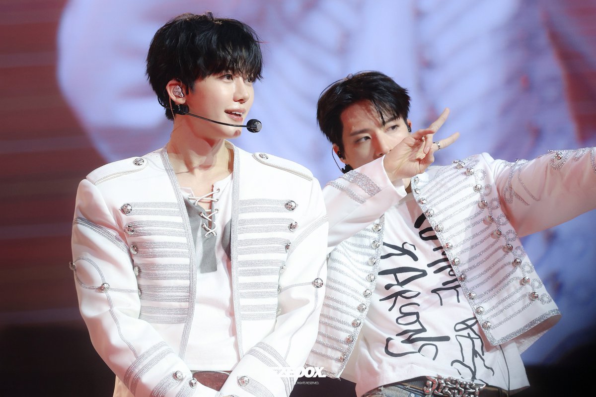 ezeoox's tweet photo. 260614 NCT JNJM DUALITY 3회차
#재민 #JAEMIN #제노 #JENO
#NCTDREAM 

재민이 브이 다 못했는데 조명 꺼짐 ㅜㅜ https://t.co/Pm33s7aqJW