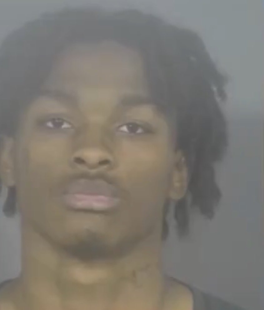rightsidefreee's tweet photo. @mattvanswol Refusing to do business with someone who looks like this is not racism, it’s self preservation. https://t.co/TxPIGQS8Fz