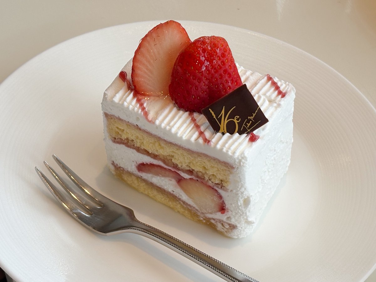 g9sun8's tweet photo. フクオカ https://t.co/ahJg9JKh5W