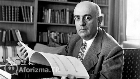 aforizmatr's tweet photo. “Mutluluktan başka bir şeyin peşinde olmayan toplumun kaçınılmaz olarak varacağı yer deliliktir, makineleşmiş hayvanlaşmadır.”

-Edebiyat Yazıları / Theodor Adorno https://t.co/ulo9U2XcAe