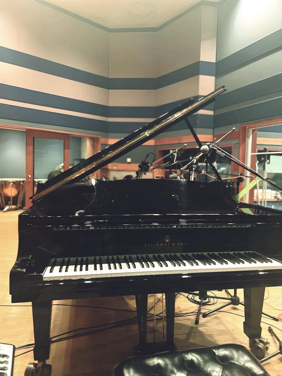 Ryohey0401's tweet photo. Recording…🎹
#REC https://t.co/a0nysbczJj