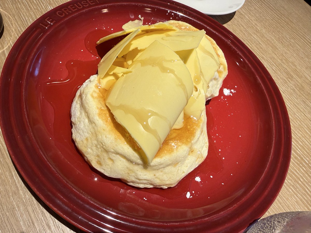 mukai_syaberi's tweet photo. 今夜も22時からCBCラジオ「#むかいの喋り方」生放送です。ふわとろパンケーキの様に始まったらあったという間に終わる放送を目指してますので良かったら隠れて聴いて下さい。 https://t.co/vEAN5pbYNX