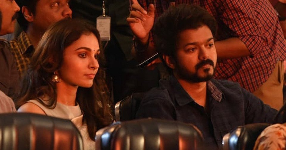TheJ4yMan's tweet photo. master laye pair ah pottrundhirukkalaam, idea illadha lokesh. 🚶 https://t.co/WDsUDdApyc