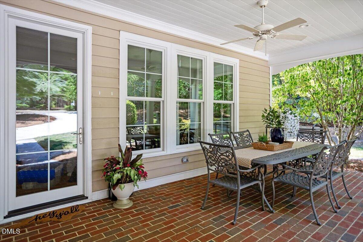 McCormickTeamRE's tweet photo. 105 Arcadia Lane, Chapel Hill, NC, 27514
4 bed | 3.5 bath 3915 Sq. Ft.
Active | 1275000
https://t.co/EKoPOg5MXc
A private oasis in the heart of Chapel Hill! Located in the highly sought-after CHCCS district and within walking distance of East Chapel Hill High School, this... https://t.co/C6k6pGGdHR