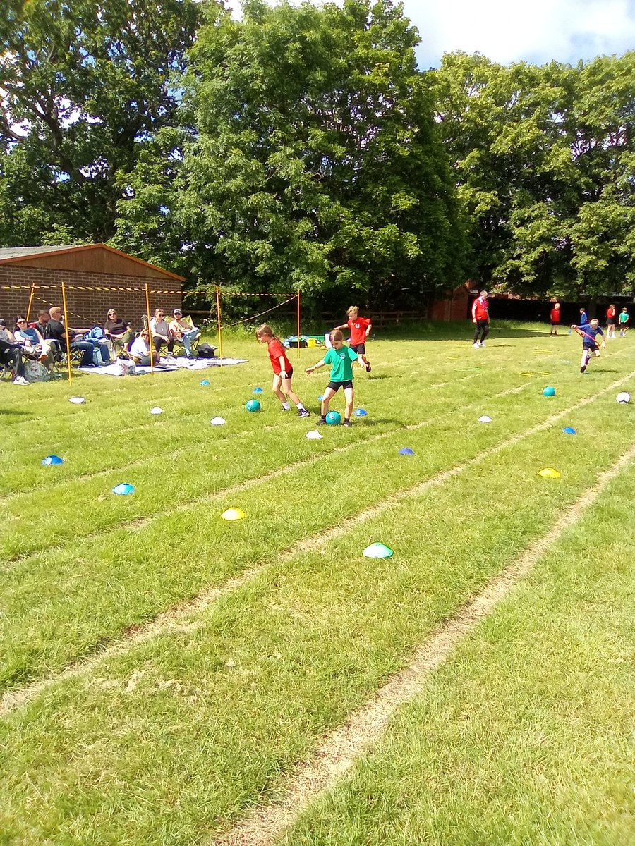 Class3Highpri's tweet photo. Class 3 smashed it at Sports Day this year, they had a fabulous attitude and had so much fun. We're super proud of you all! #highfieldspe https://t.co/Xen0Qw1YQH