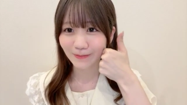 have_to_save's tweet photo. 21時31分からなっちゃんの配信🌙
今日の洋服、かわいかったね🥰

いろいろな話楽しかったね😊
公演見に行きたいな
明日の公演も頑張ってね～

今日もありがとう！
今日のもしもしは23時か23時30分に予定！
その前に眠ってしまったらごめんね！

#NGT48
#水津菜月 
#すい分補給🌙 https://t.co/IqT8yerxm9