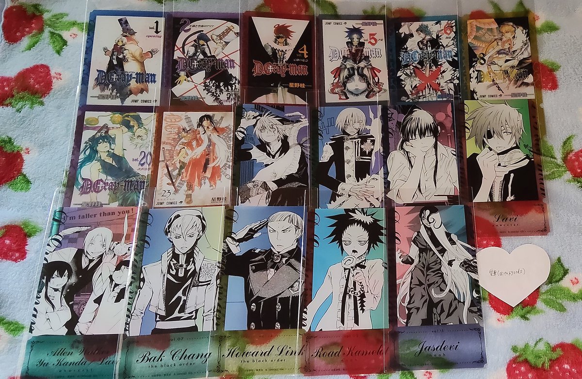 tnsgoods's tweet photo. D.Gray-man Dグレ チケットライクコレクション[各110円]
箔押しステッカー[各330円]
【譲】☆アレン·☆神田·☆ラビ·クロウリー·ミランダ·クロス·ロード·☆ティキ·バク·フォー·リンク·ジャスデビ·千年伯爵
【求】写真3枚目のリナリーの絵柄(3巻·10巻·膝を抱えているもの) 各1点
→ https://t.co/gwJCUxUnf1