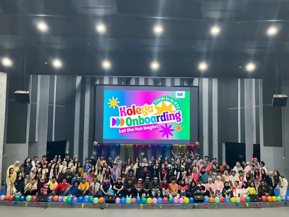 rtcui_fm's tweet photo. buat yang gatau, ini namanya ukm RTC UI FM yaa adik adikkk… jangan ragu jangan bimbang HAYUK tungguin oprec kita ia,, DIJAMIN SERUUUUU 100% 😆‼️ https://t.co/eGPRnUJK8X